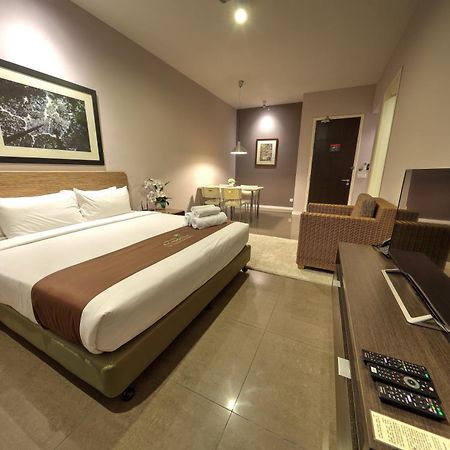 Acappella Suite Hotel, Shah Alam Pokój zdjęcie
