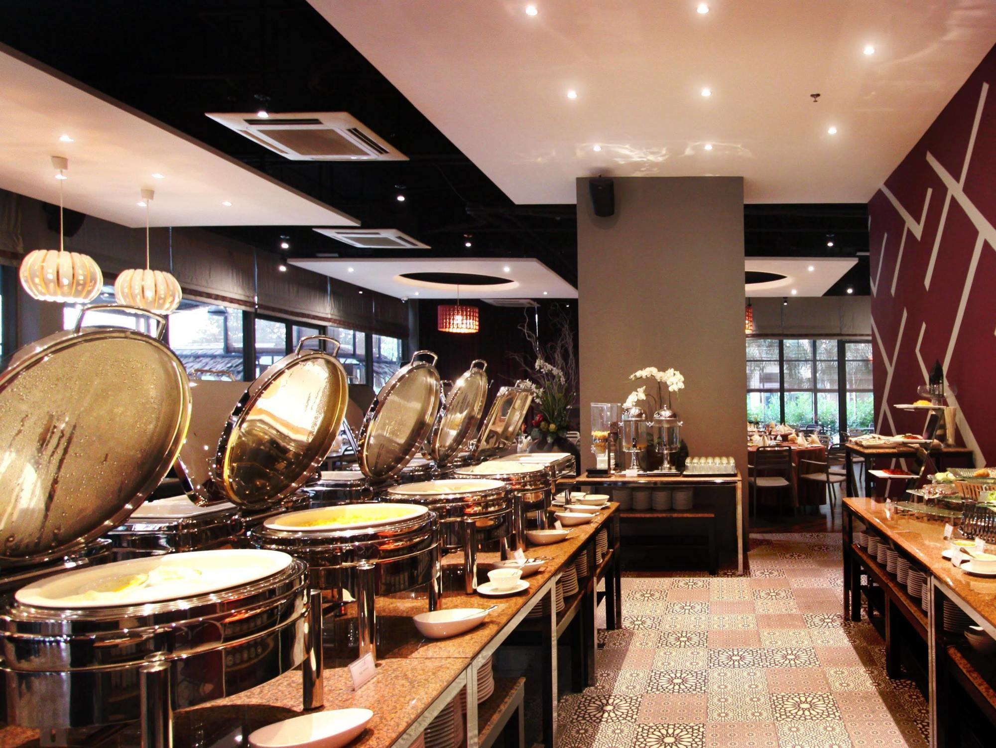 Acappella Suite Hotel, Shah Alam Zewnętrze zdjęcie